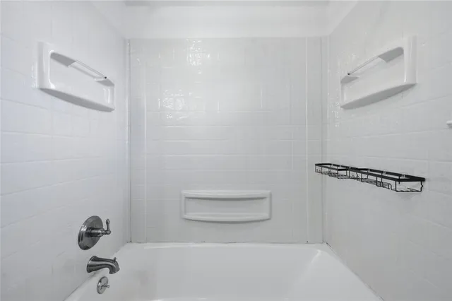 $1,650 | 306 Texoma Drive, Whitesboro, TX 76273