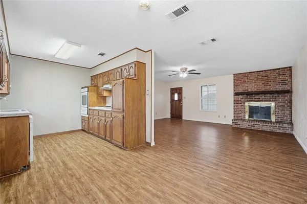 $1,650 | 306 Texoma Drive, Whitesboro, TX 76273