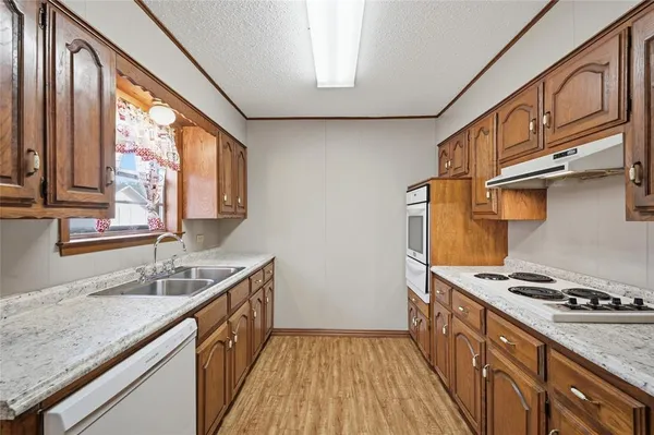 $1,650 | 306 Texoma Drive, Whitesboro, TX 76273