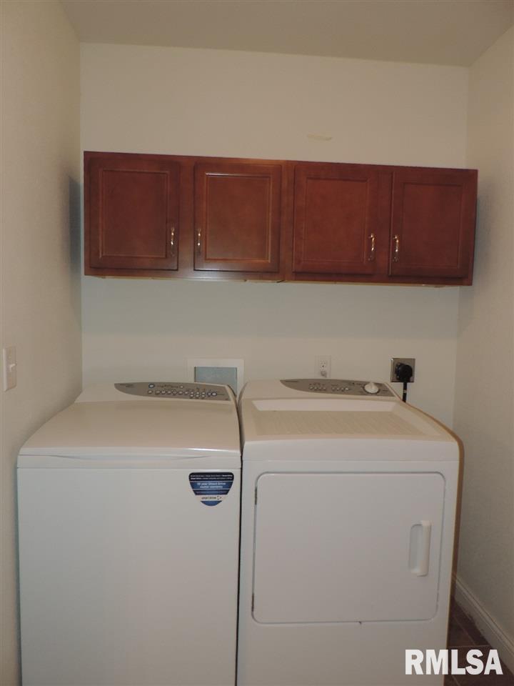 1504 Remington Road Pekin, IL 61554 - Photo 22 of 26 Gallery Image 22