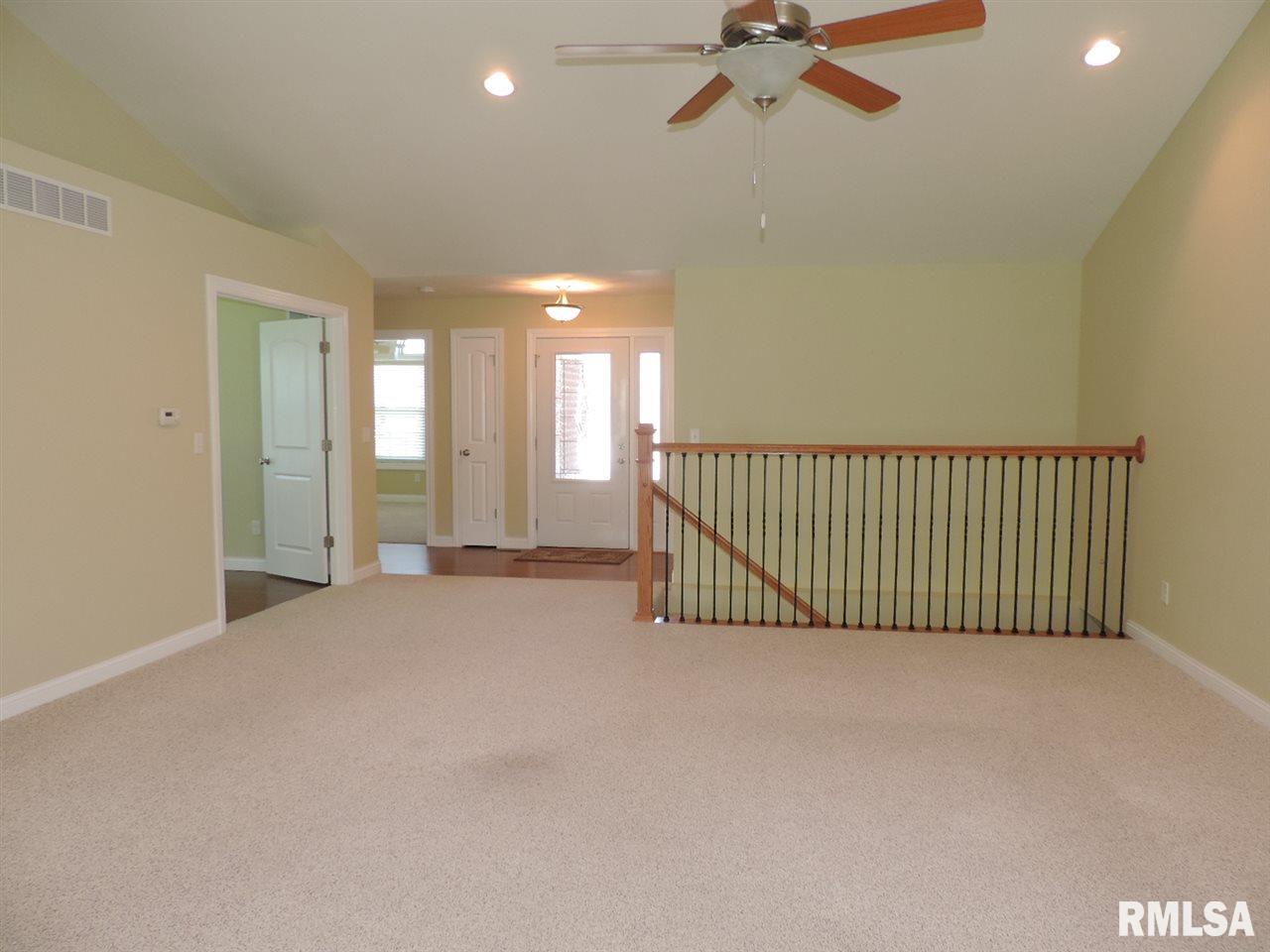 1504 Remington Road Pekin, IL 61554 - Photo 5 of 26 Gallery Image 5
