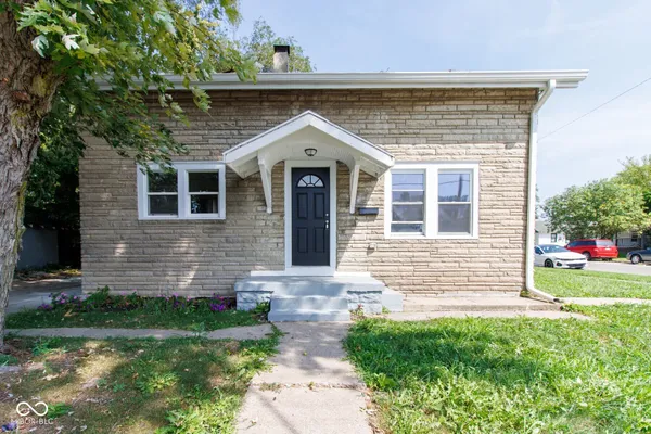 $1,295 | 228 East 29th Street, Anderson, IN 46016