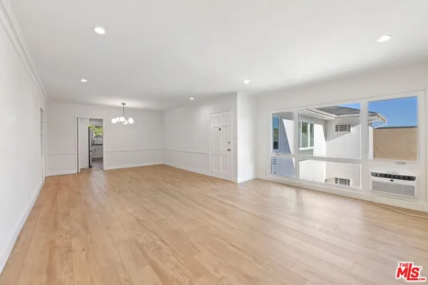 $3,950 | 1250 North Crescent Heights Boulevard, Unit 2, West Hollywood, CA 90046