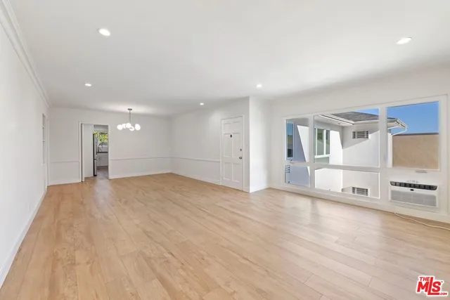 $4,199 | 1250 North Crescent Heights Boulevard, Unit 2, West Hollywood, CA 90046