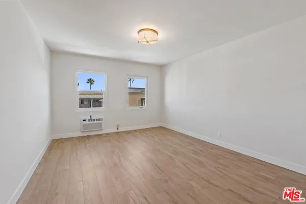$3,950 | 1250 North Crescent Heights Boulevard, Unit 2, West Hollywood, CA 90046