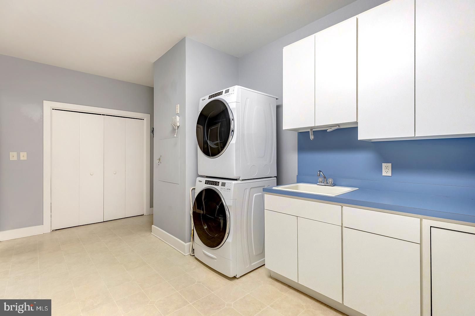 22095 Wilson Road Georgetown, DE 19947 - Photo 63 of 137 Laundry Room