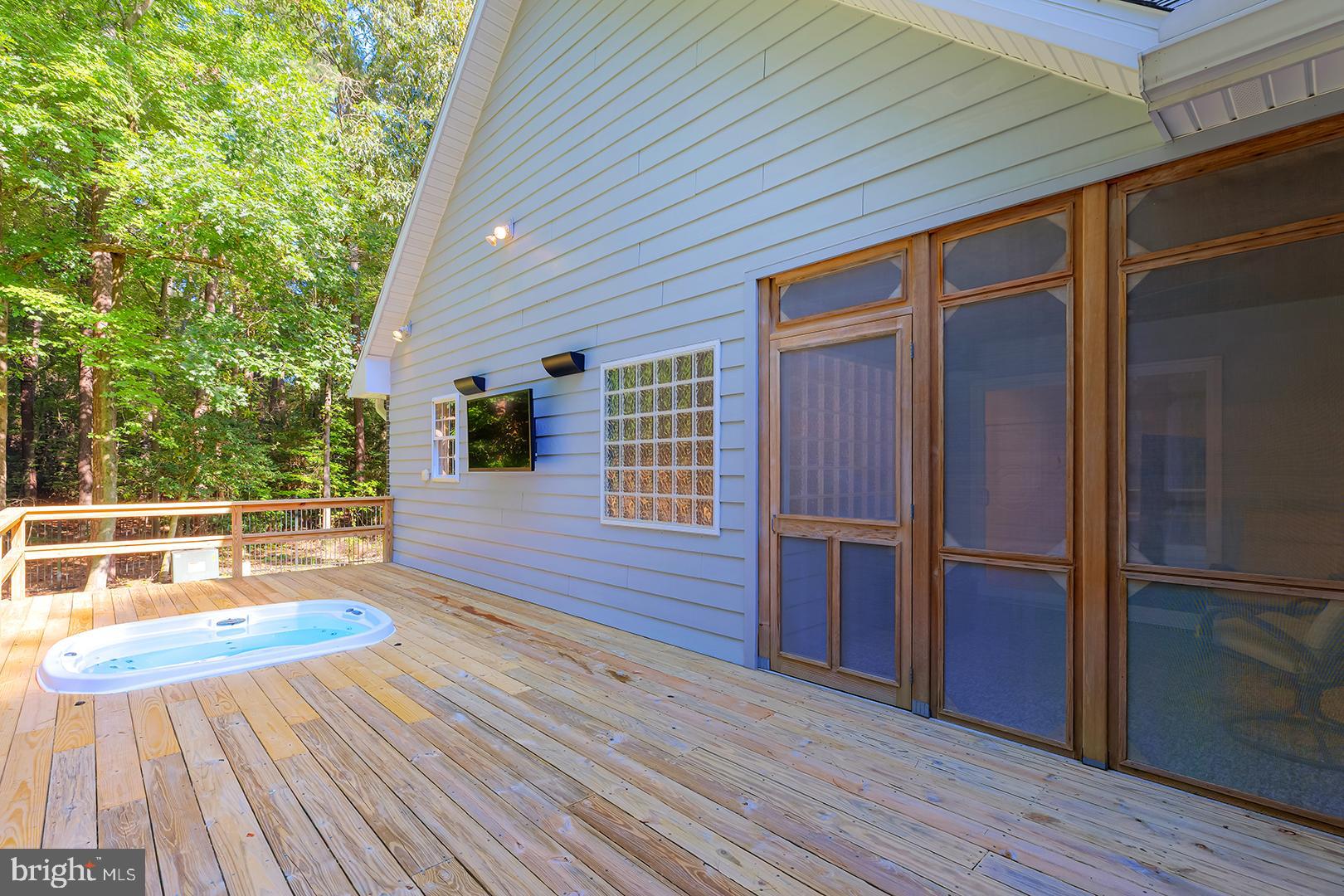22095 Wilson Road Georgetown, DE 19947 - Photo 100 of 137 Deck from large screened porch