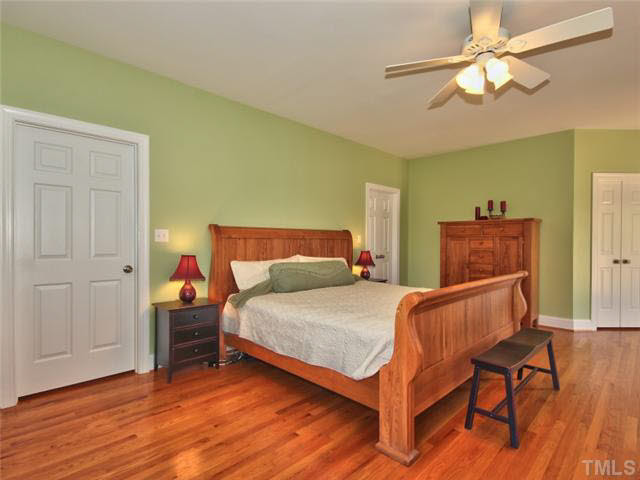 3300 Caldwell Drive Raleigh, NC 27607 - Photo 16 of 25 Master Suite