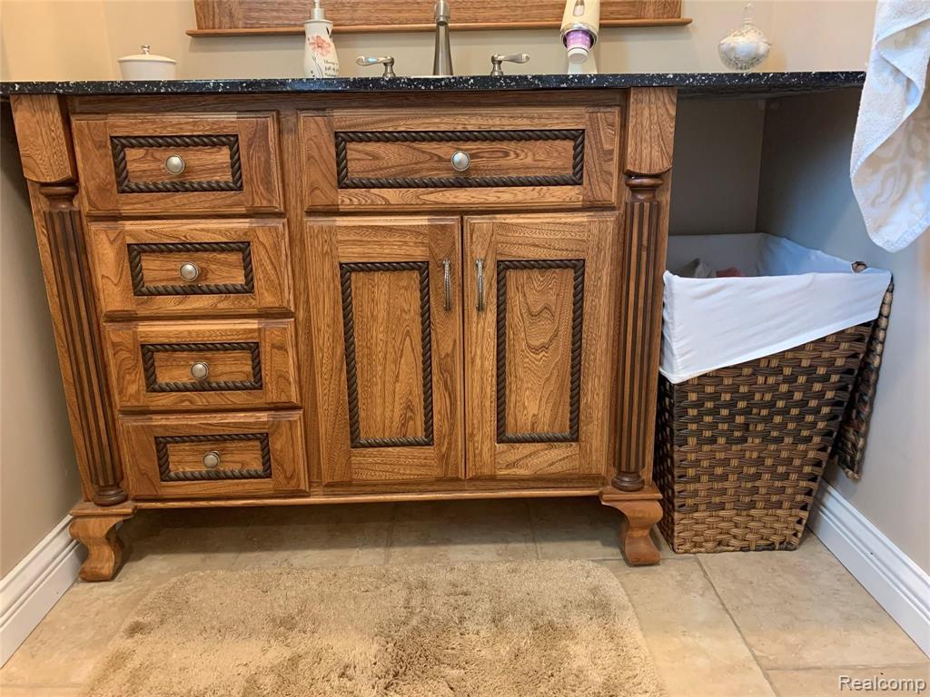 14215 Barnes Road Byron, MI 48418 - Photo 19 of 31