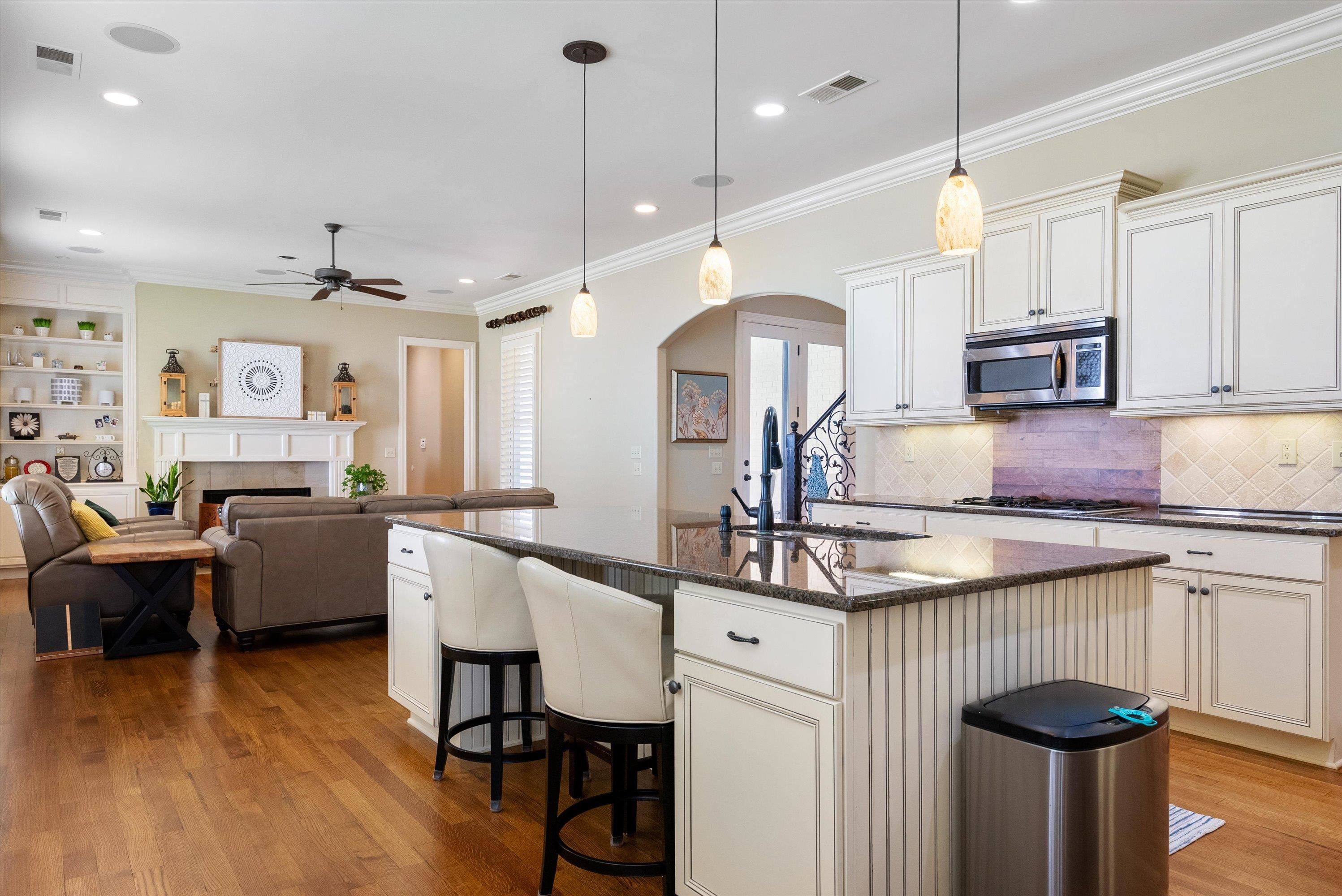 1897 Penshurst Drive Collierville, TN 38017 - Photo 11 of 40