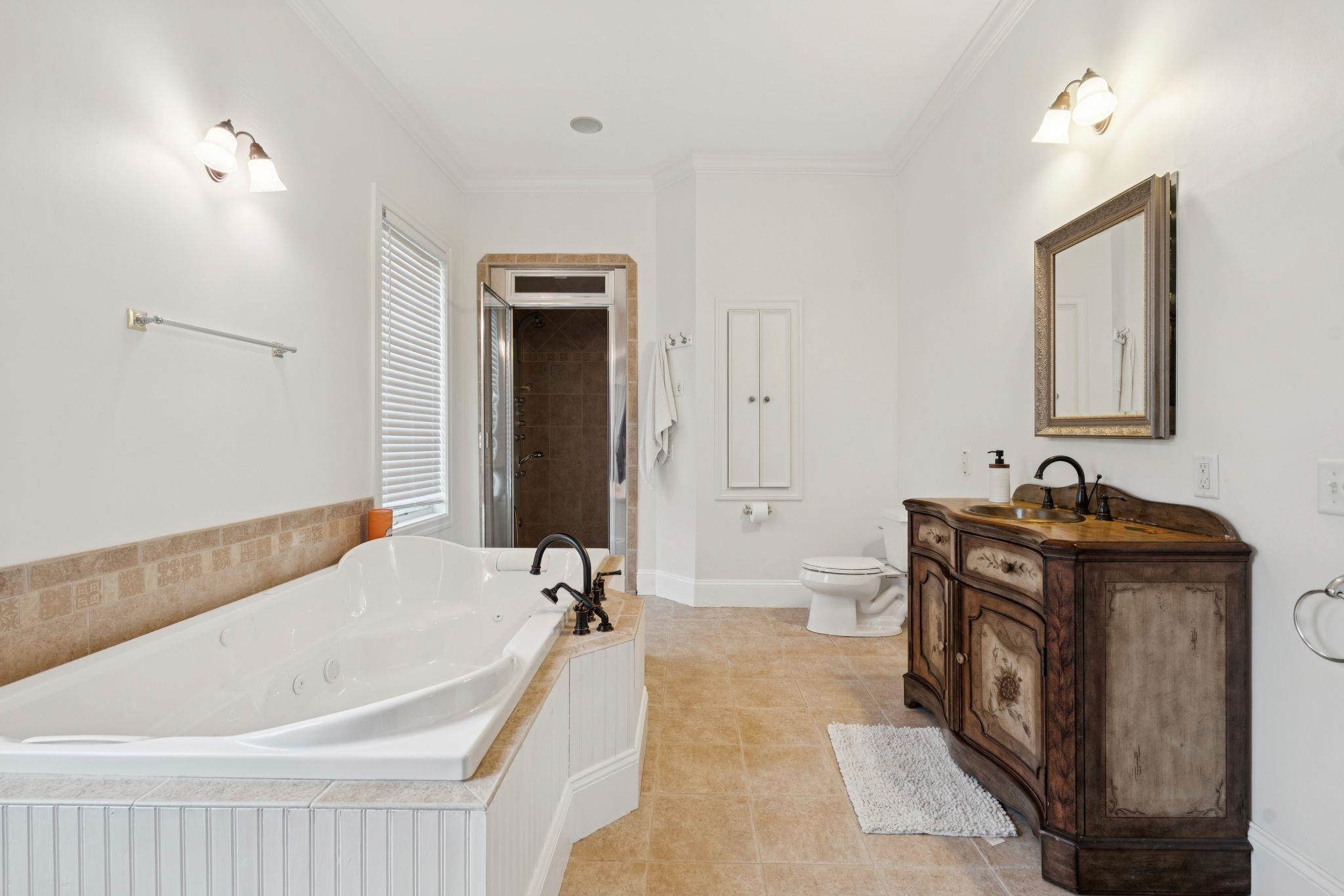129 N Road Hillsborough, NH 03244 - Photo 15 of 55