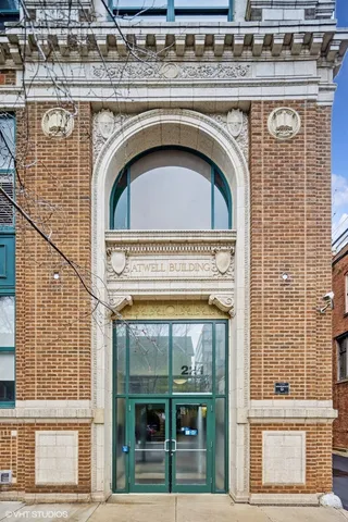 $449,000 | 221 East Cullerton Street, Unit 517, Chicago, IL 60616