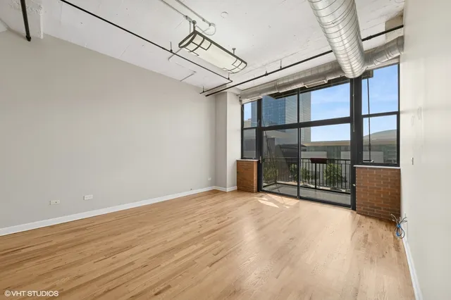 $449,000 | 221 East Cullerton Street, Unit 517, Chicago, IL 60616