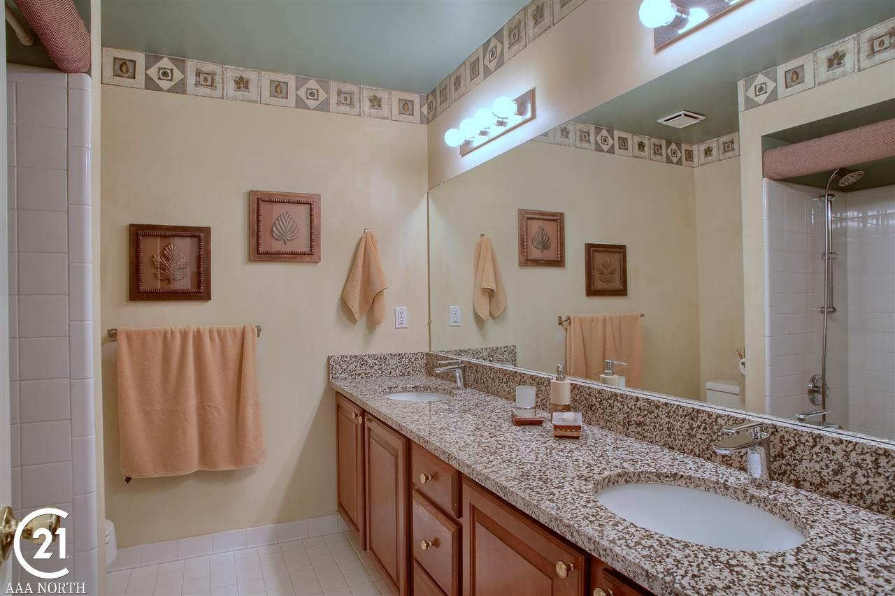 1399 Lakeview Drive Rochester Hills, MI 48306 - Photo 24 of 51