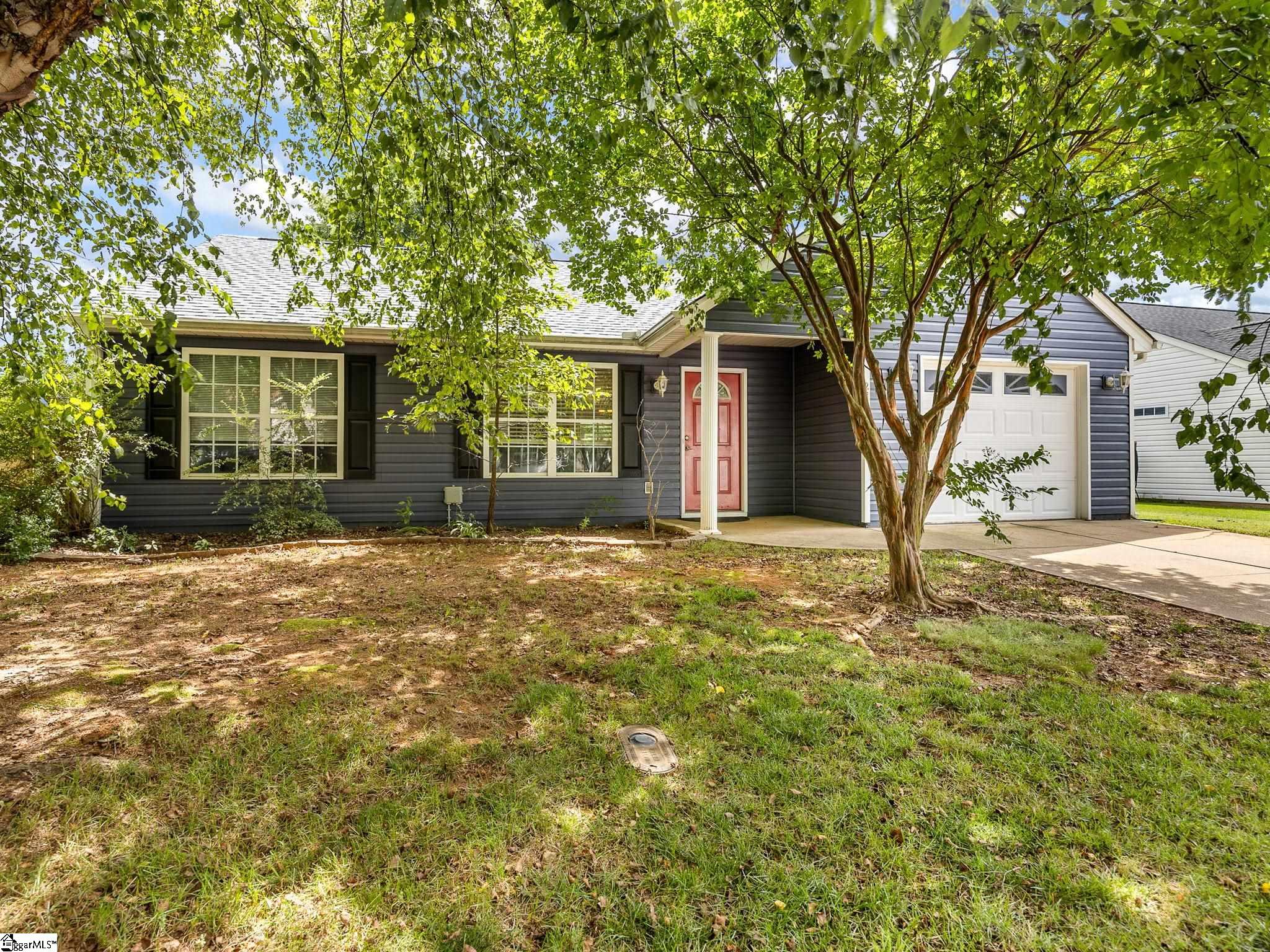 248 Spring Street Duncan, SC 29334 - Photo 2 of 24 Gallery Image 2