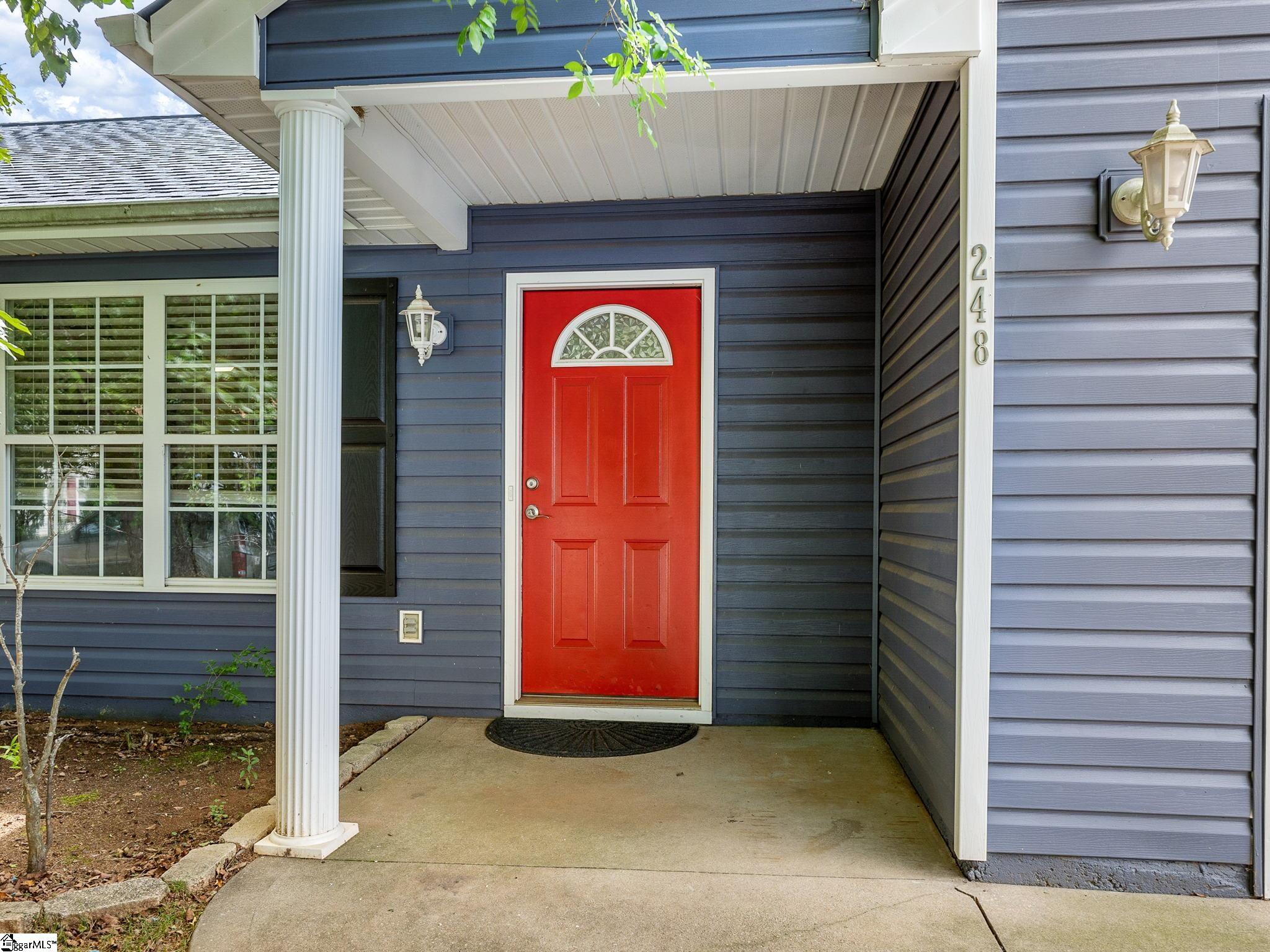 248 Spring Street Duncan, SC 29334 - Photo 3 of 24 Gallery Image 3