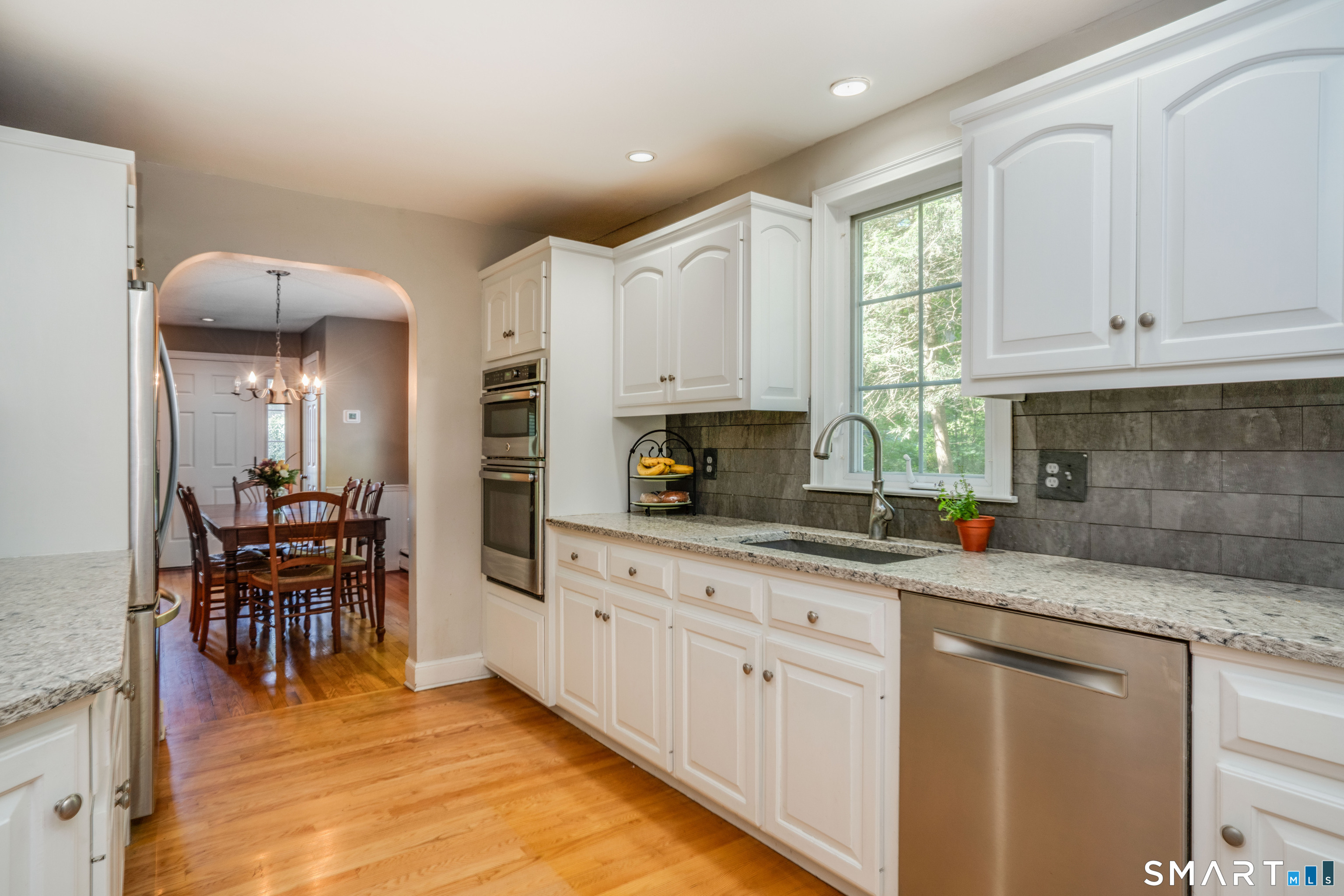 38 Hickory Hill Road Simsbury, CT 06070 - Photo 16 of 40