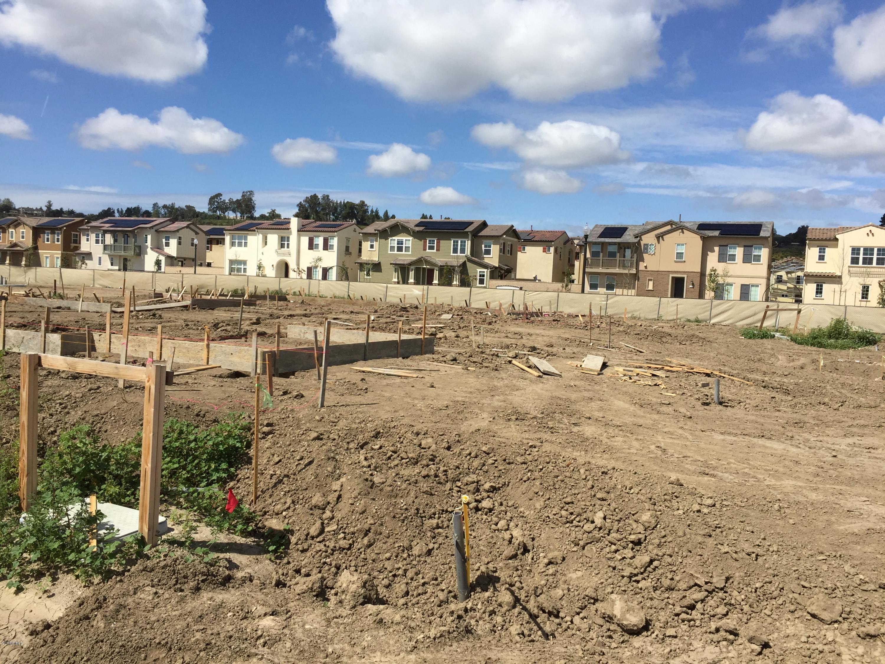 243 Stonegate Road Camarillo, CA 93010 - Photo 2 of 5 IMG_3764