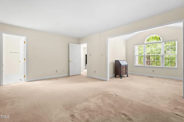 an empty room with an entryway