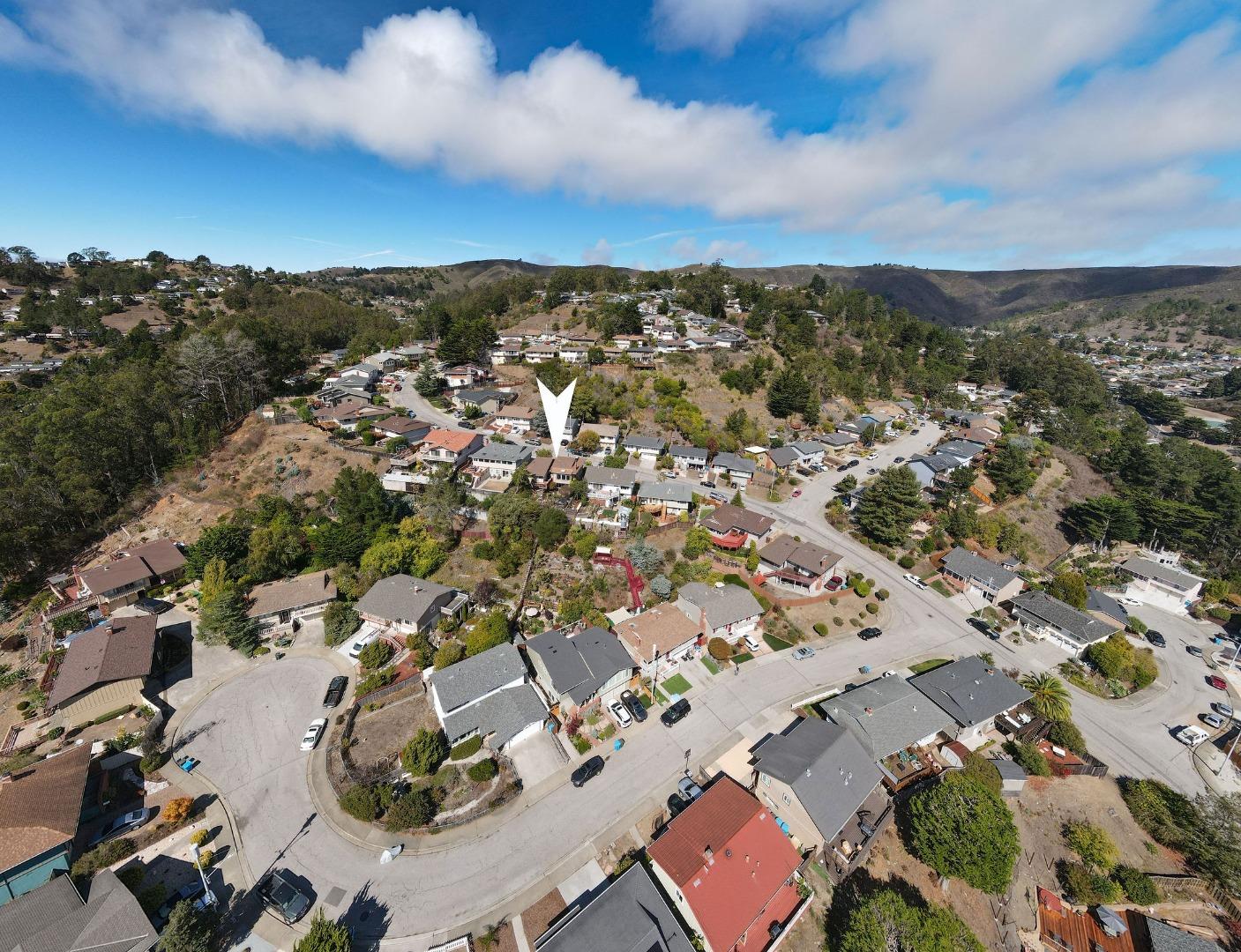 1079 Park Pacifica Avenue Pacifica, CA 94044 - Photo 38 of 43 an aerial view of a city