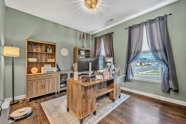 $459,995 | 202 Georgia Court Northeast, Roanoke, VA 24012