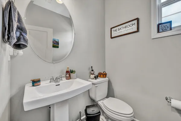 $459,995 | 202 Georgia Court Northeast, Roanoke, VA 24012