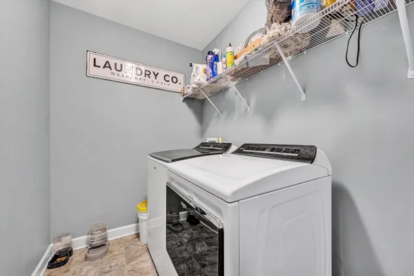 $459,995 | 202 Georgia Court Northeast, Roanoke, VA 24012