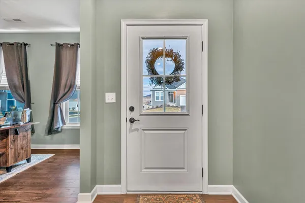 $459,995 | 202 Georgia Court Northeast, Roanoke, VA 24012