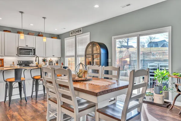 $459,995 | 202 Georgia Court Northeast, Roanoke, VA 24012