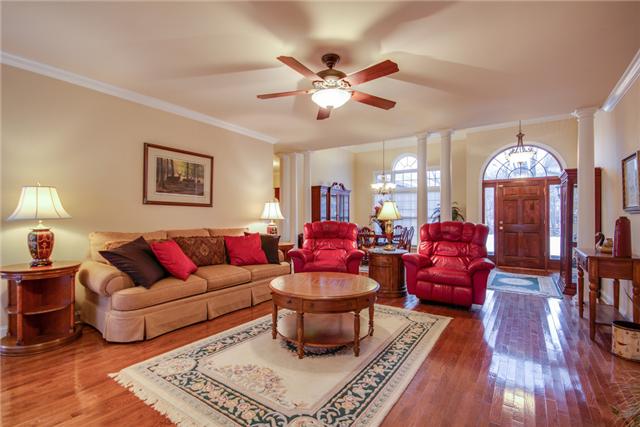 3586 Oakland Road Springfield, TN 37172 - Photo 5 of 19
