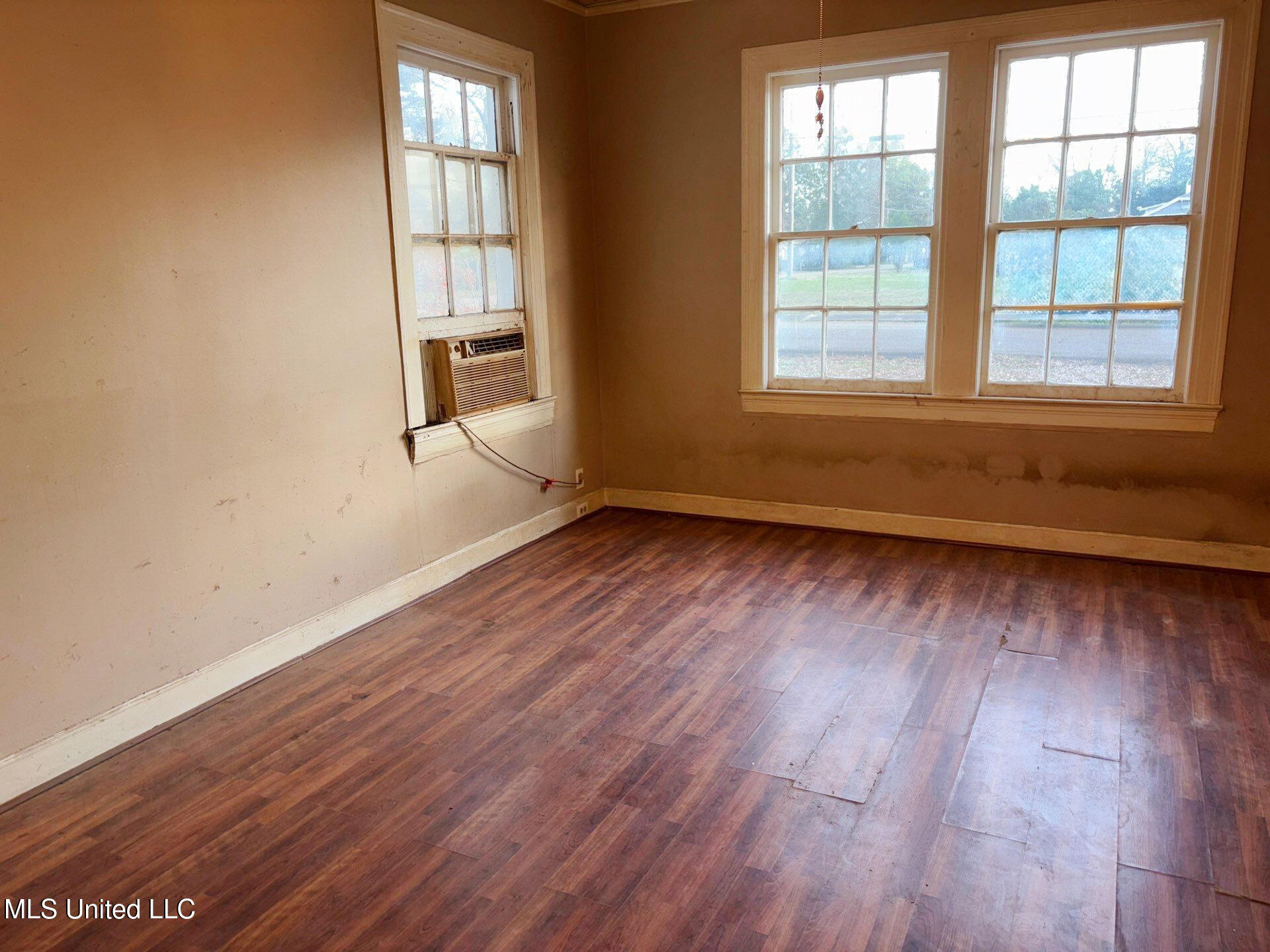 408 Boulevard Street Lexington, MS 39095 - Photo 7 of 12 (Bedroom )