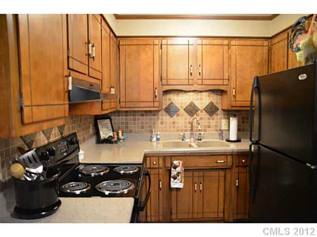 1017 Kiser Road Bessemer City, NC 28016 - Photo 2 of 15