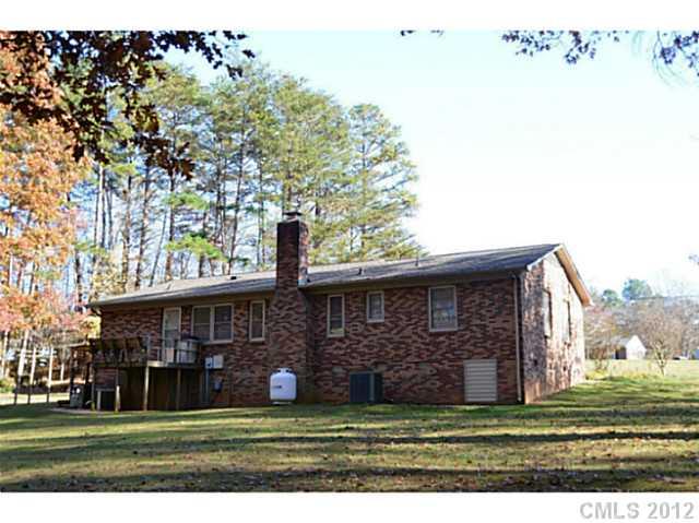 1017 Kiser Road Bessemer City, NC 28016 - Photo 11 of 15