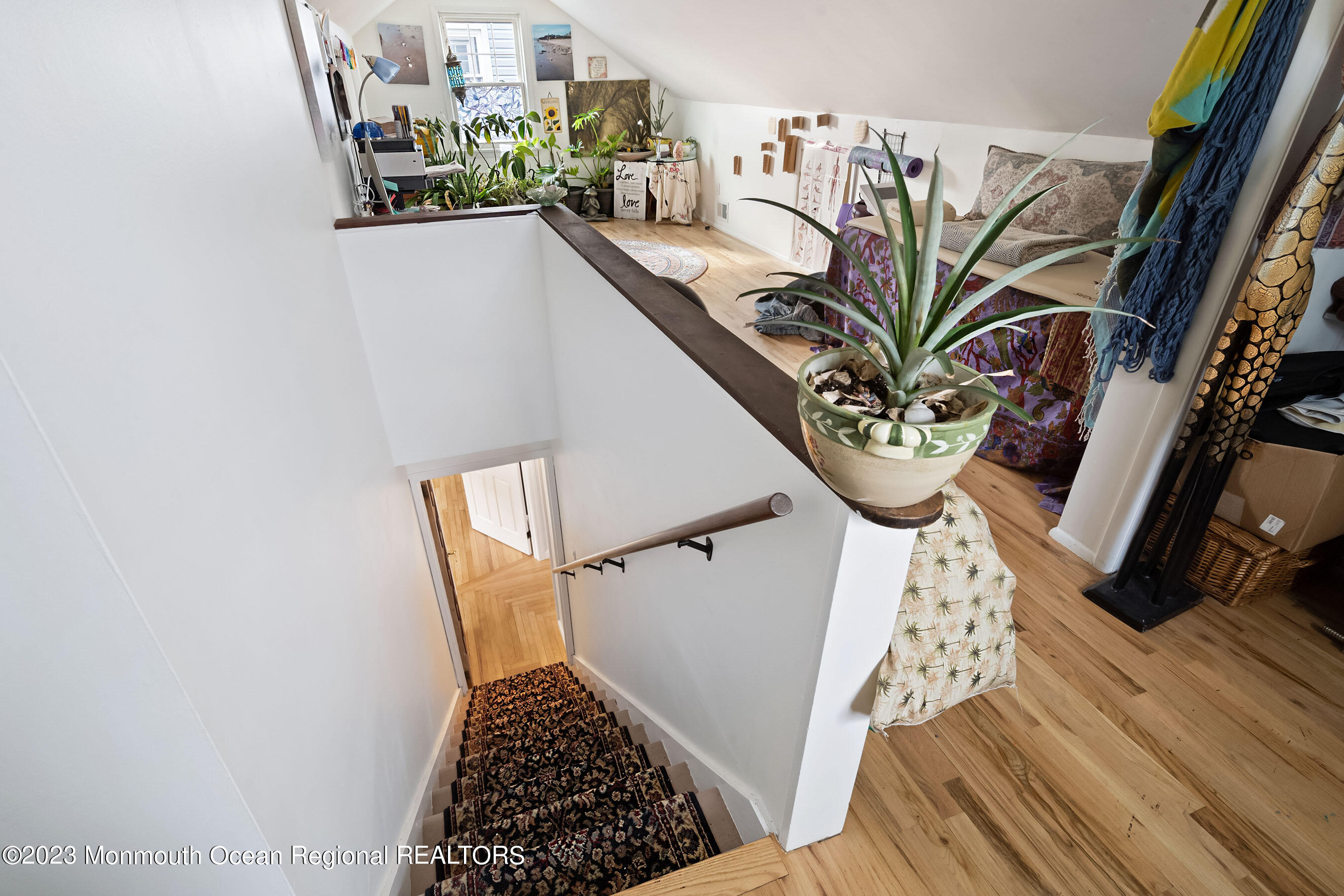 605 West Front Street Red Bank, NJ 07701 - Photo 20 of 40 Stairway 1B