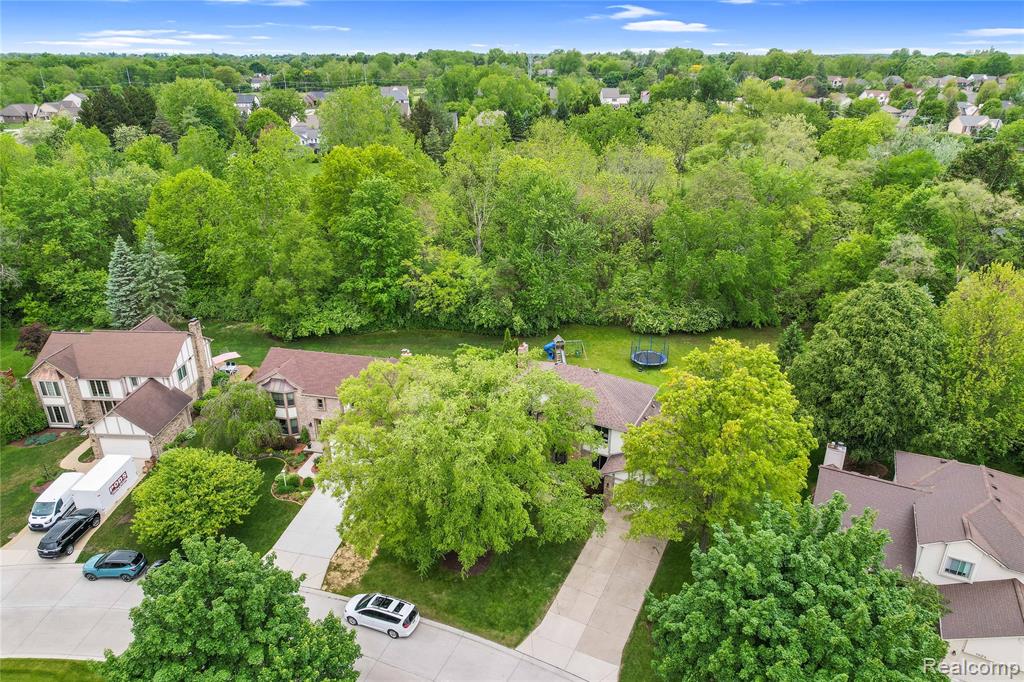 1036 Bembridge Drive Rochester Hills, MI 48307 - Photo 50 of 54