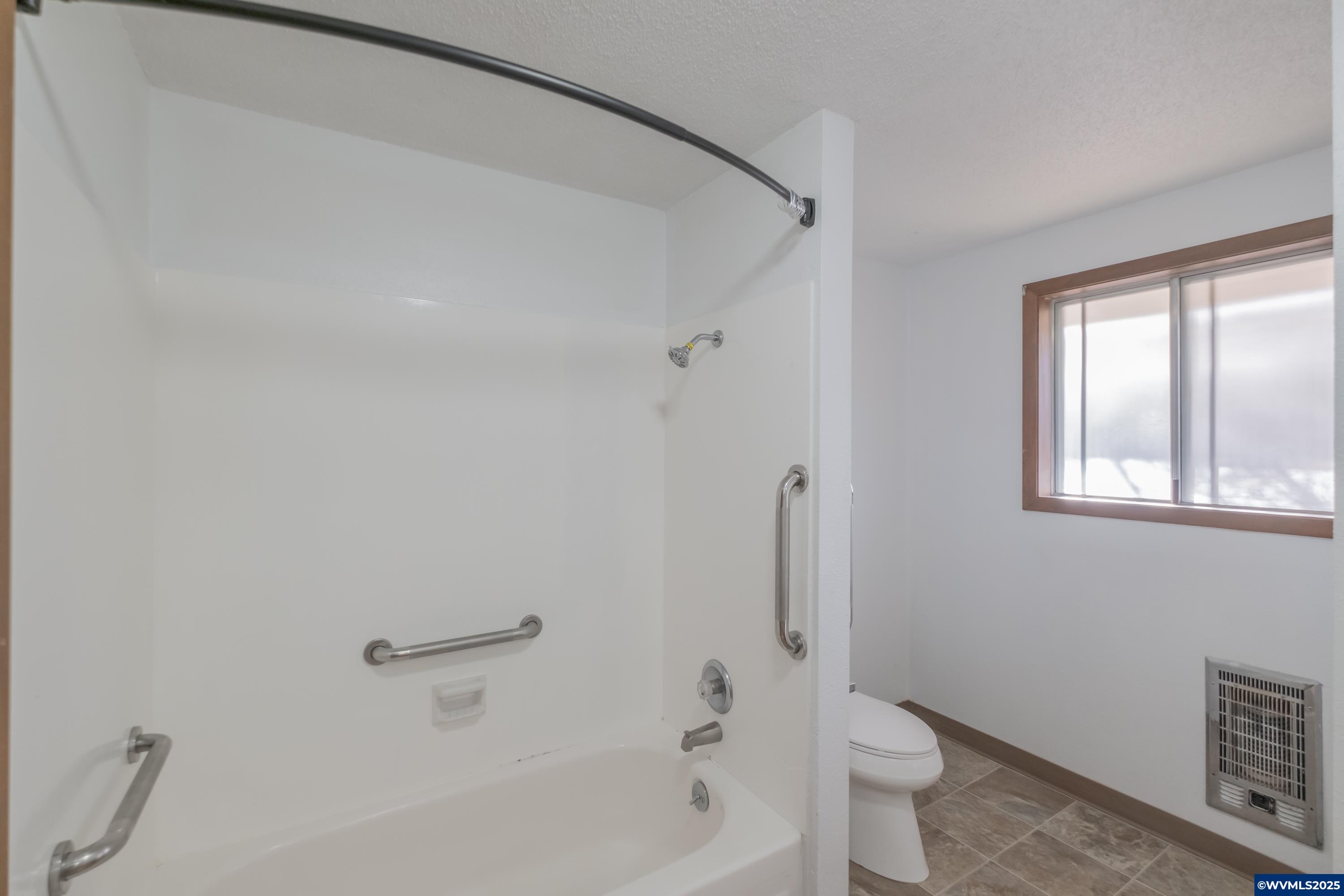 3928 Auburn Road Northeast Salem, OR 97301 - Photo 19 of 45