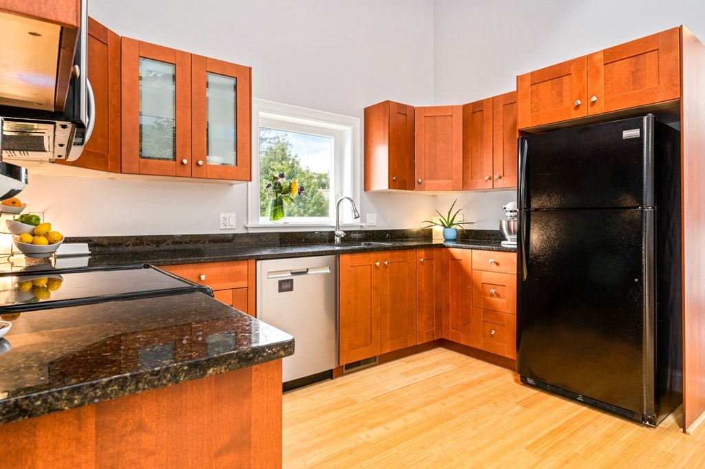 28 Broad Street, Unit 207 Marlborough, MA 01752 - Photo 16 of 41