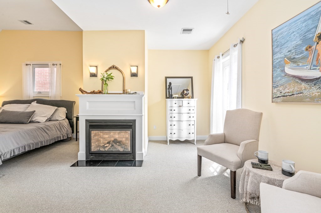 28 Broad Street, Unit 207 Marlborough, MA 01752 - Photo 29 of 41