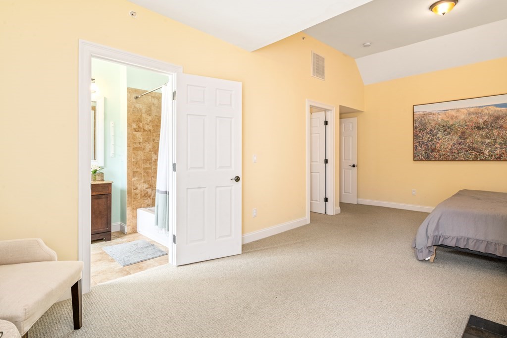 28 Broad Street, Unit 207 Marlborough, MA 01752 - Photo 33 of 41