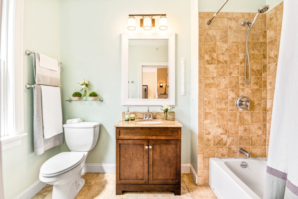 28 Broad Street, Unit 207 Marlborough, MA 01752 - Photo 34 of 41