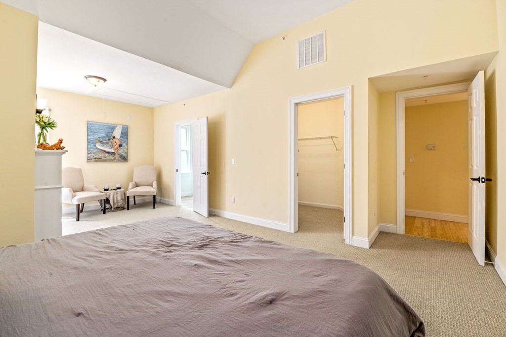 28 Broad Street, Unit 207 Marlborough, MA 01752 - Photo 36 of 41