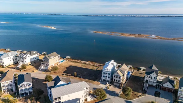 $2,585,000 | 227 Back Street, Newport, NC 28570