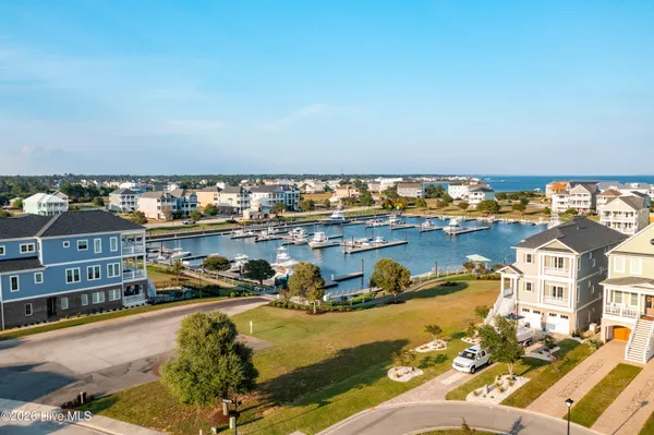 $2,585,000 | 227 Back Street, Newport, NC 28570