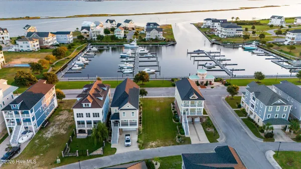 $2,585,000 | 227 Back Street, Newport, NC 28570