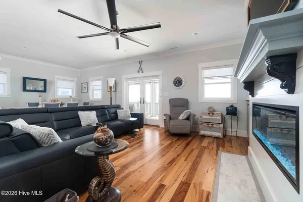 $2,585,000 | 227 Back Street, Newport, NC 28570