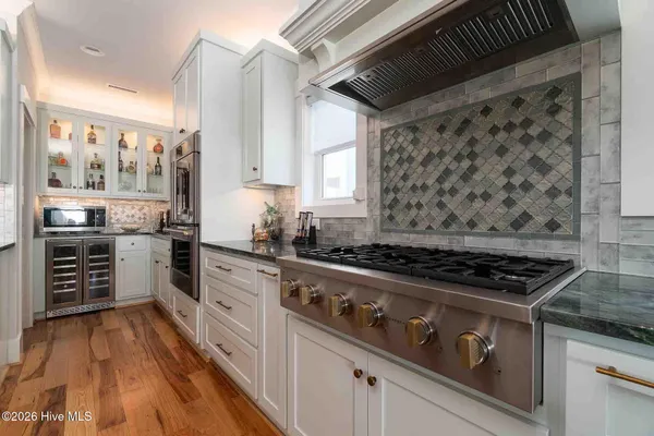 $2,585,000 | 227 Back Street, Newport, NC 28570