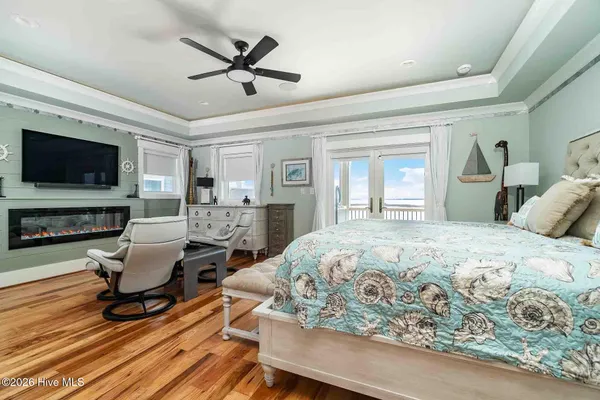 $2,585,000 | 227 Back Street, Newport, NC 28570