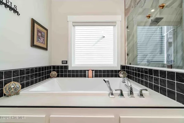 $2,585,000 | 227 Back Street, Newport, NC 28570