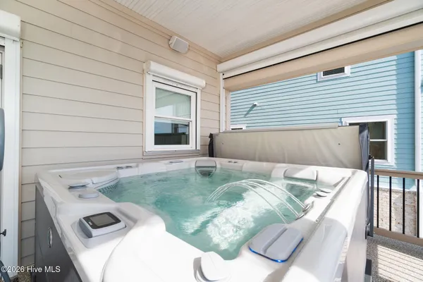 $2,585,000 | 227 Back Street, Newport, NC 28570