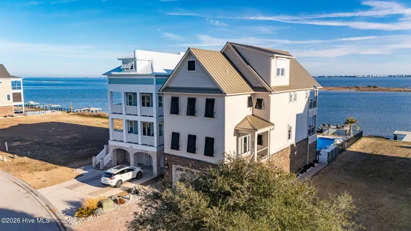 $2,585,000 | 227 Back Street, Newport, NC 28570